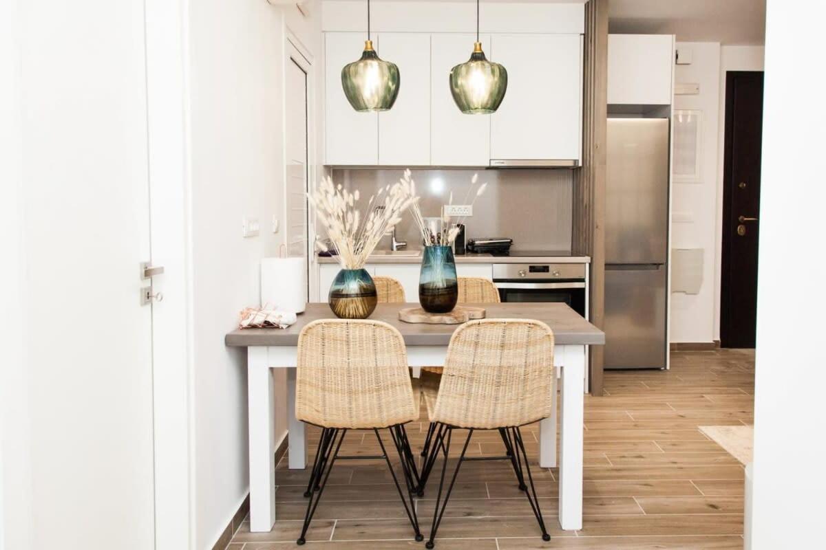 Comfortable 2 Bd Apt Near Sintagma Square Athena Bagian luar foto